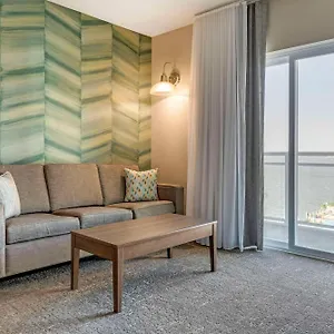 Cambria Ocean - Bayfront Hotel